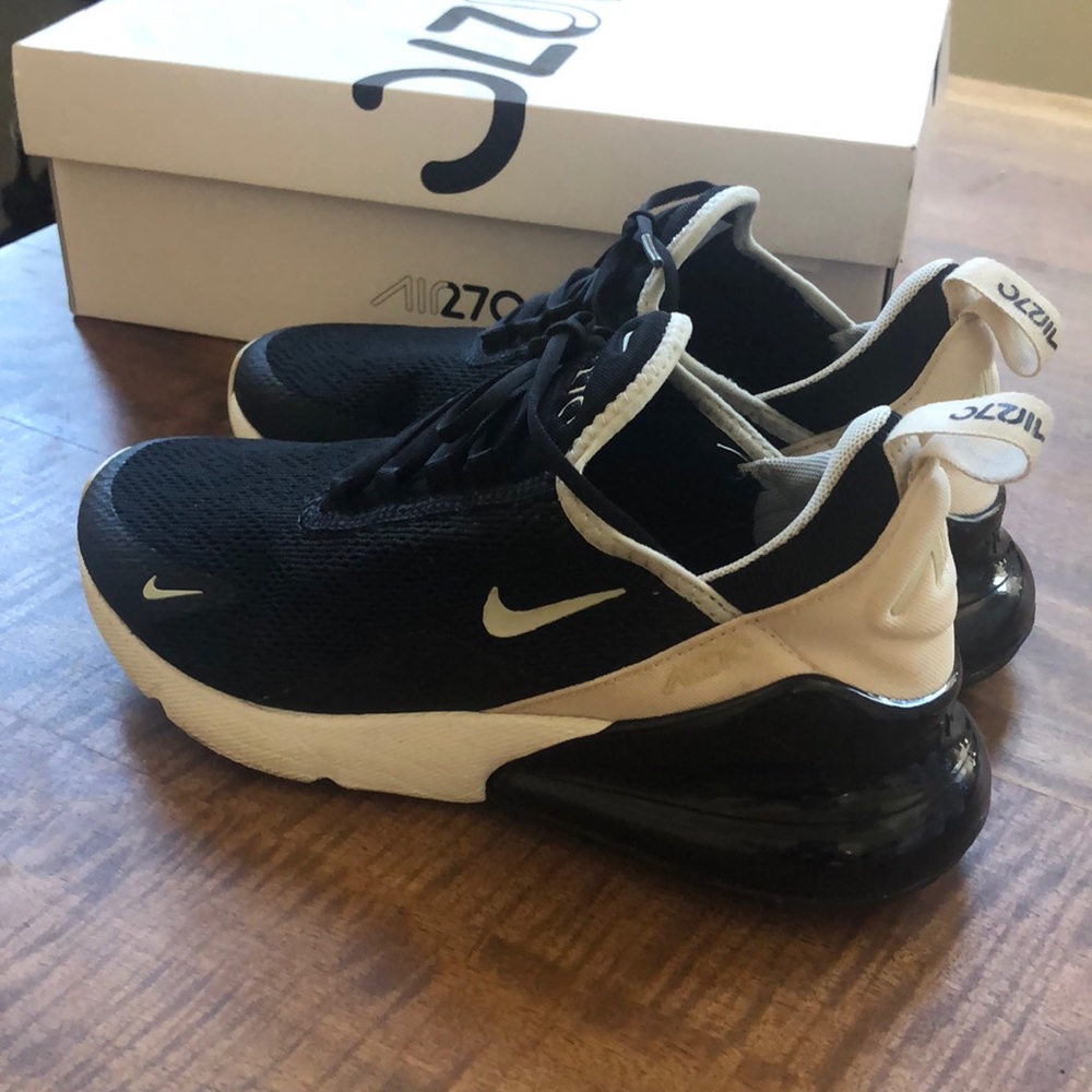 Nike Air Max 270